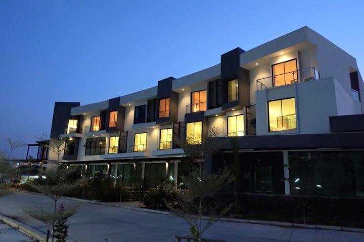 Hotel Chuan Chom The High Resort Saraburi - Sha Plus Bagian luar foto