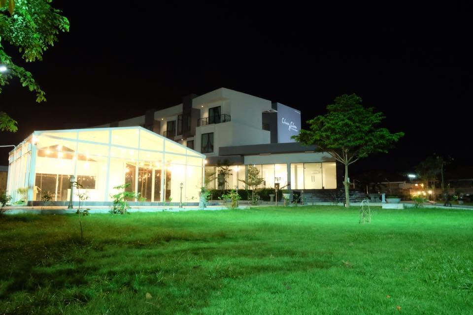 Hotel Chuan Chom The High Resort Saraburi - Sha Plus Bagian luar foto