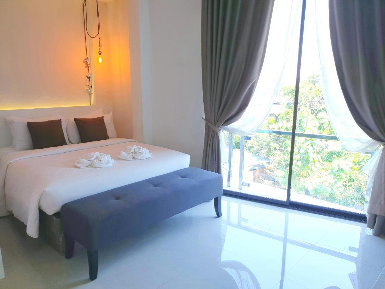 Hotel Chuan Chom The High Resort Saraburi - Sha Plus Bagian luar foto